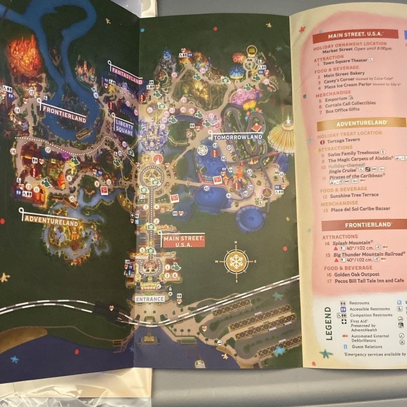 Disney World Mickey’s Very Merry Christmas Party 50th Anniversary 2022 Party Set - Picture 7 of 7